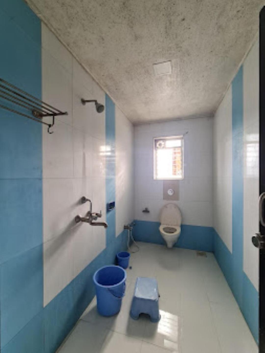 Hotel Maratha Palace,Satara Extérieur photo